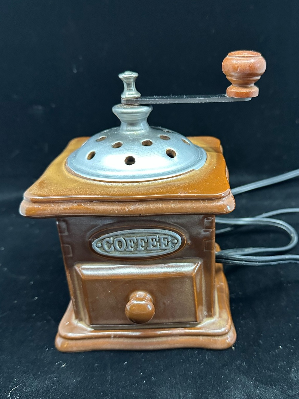 Scentsy- Morning Grind  Ceramic Coffee Grinder Aroma Lamp - Brown